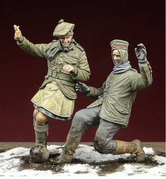 1/35 Figurice od Smole od manekenske Setovi Drugi Svjetski rat Nogomet Božićno Primirje 2 figurica U nesastavljeni Uncolored